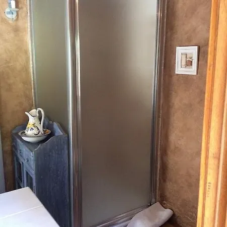 D'hotes De Charme Le Bartas Nîmes